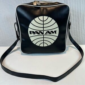 Pan Am Innovator Travel Shoulder Bag Black & White Messenger Vintage Style